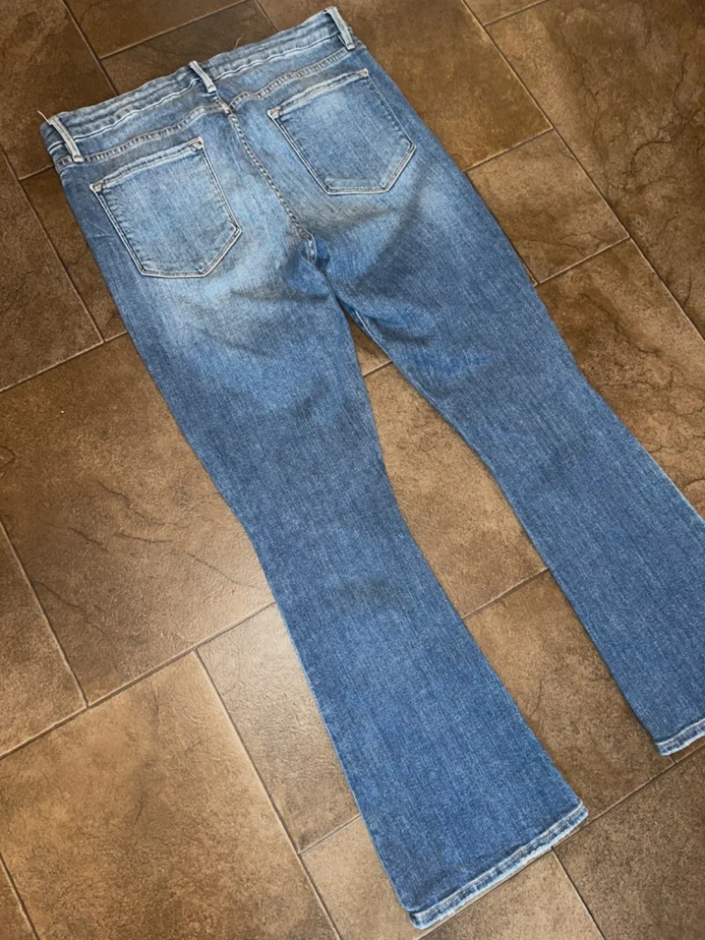 Frame Women's Denim Jeans Le Crop Mini Boot Distressed Stony Creek Size 31 - Picture 10 of 10
